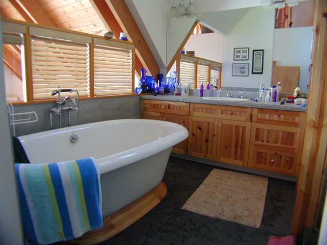 House 030712200 37