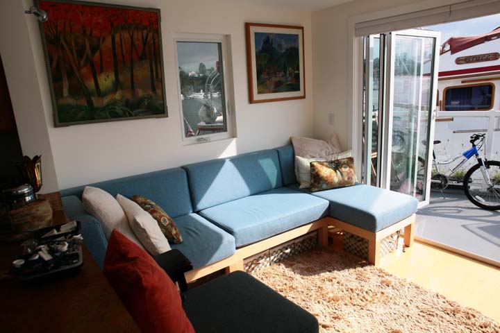 1075_42